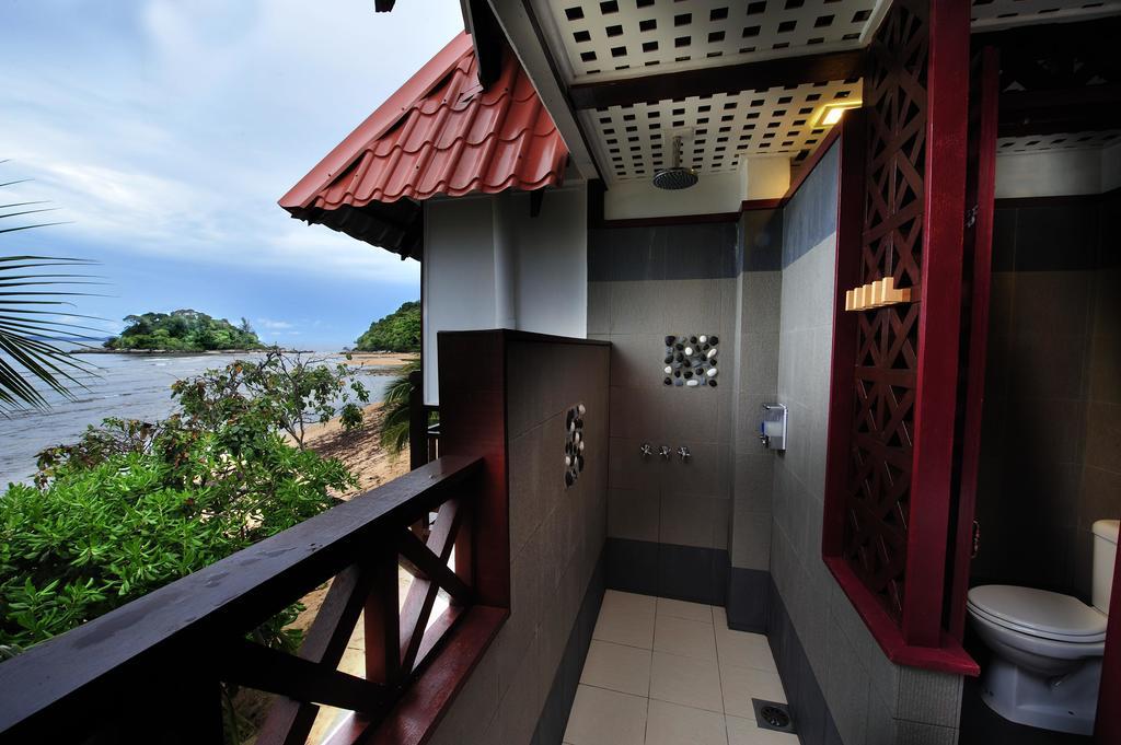 Paya Beach Spa & Dive Resort Kampung Genting Εξωτερικό φωτογραφία