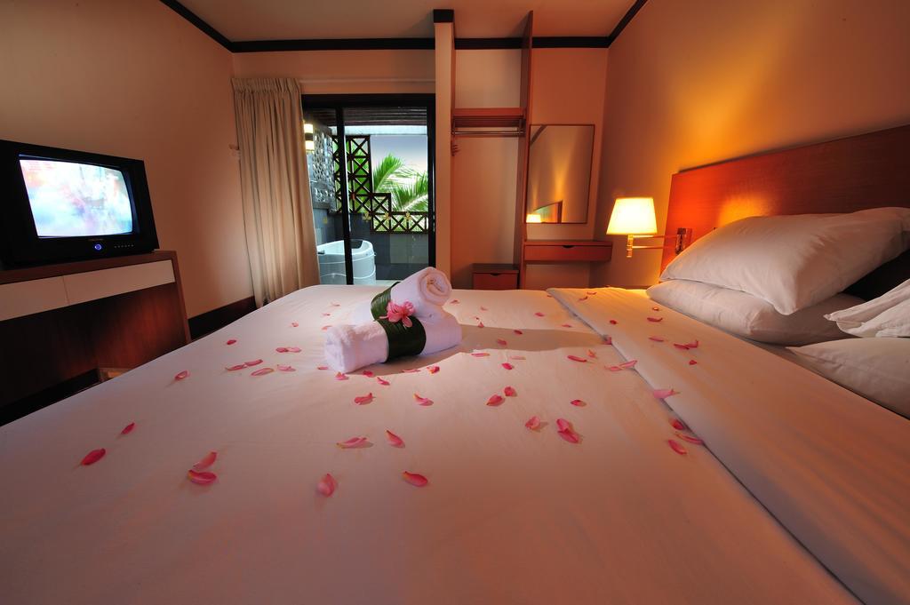 Paya Beach Spa & Dive Resort Kampung Genting Εξωτερικό φωτογραφία