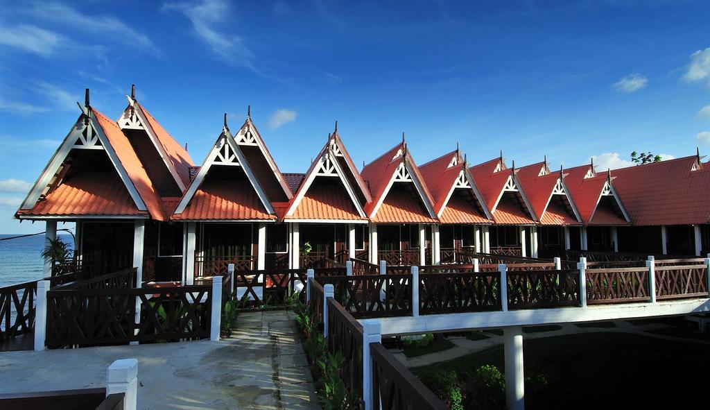 Paya Beach Spa & Dive Resort Kampung Genting Εξωτερικό φωτογραφία